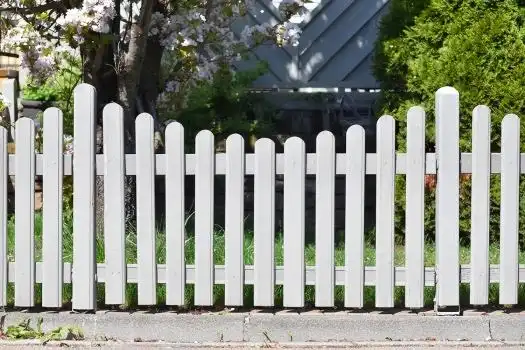 How to Import PVC Fencing for Your Home or Business?